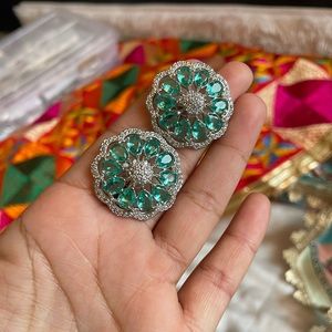 Turquoise Flower Studs - Earrings